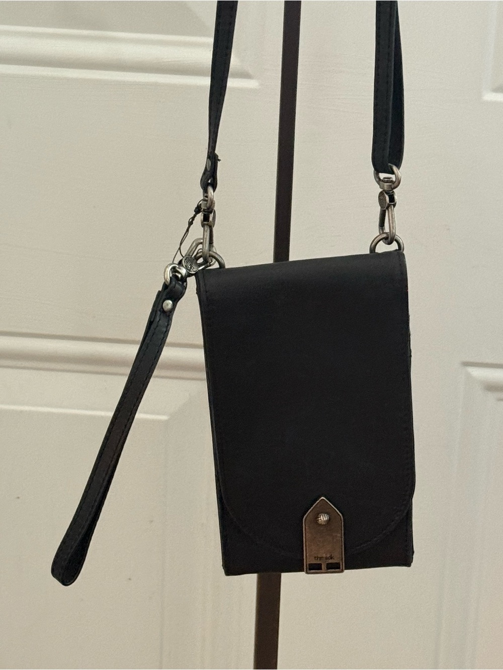 The Sak Small Crossbody Bag/Wristlet. - Picture 6 of 16